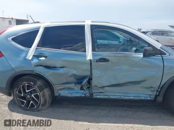 ✅ 2016 Honda CR-V SE • VIN: 2HKRM3H46GH556170 • Lot: 43069890. Listed on IAAI with 170,281 mi. Free auction sales archive from the USA and detailed vehicle history report at DreamBid. Image 6.