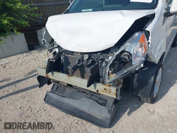 ✅ 2020 Nissan NV200 SV • VIN: 3N6CM0KN8LK699091 • Lot: 42732816. Listed on IAAI with 125,832 mi. Free auction sales archive from the USA and detailed vehicle history report at DreamBid. Image 6.