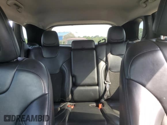 ✅ 2020 Jeep Cherokee Altitude • VIN: 1C4PJLLB4LD653986 • Lot: 66932065. Listed on Copart with 99,629 mi. Free auction sales archive from the USA and detailed vehicle history report at DreamBid. Image 10.