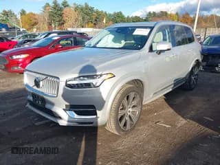 ✅ 2024 Volvo XC90 Plus • VIN: YV4H60LE9R1222808 • Лот: 43503774. Опубликован ранее на IAAI с пробегом 20 268 миль. Бесплатный доступ к архиву аукционных продаж из США и подробный отчёт об истории автомобиля на DreamBid. Изображение 2.