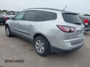 ✅ 2015 Chevrolet Traverse LS • VIN: 1GNKRFKD8FJ314894 • Lot: 42832707. Wystawiony na IAAI z przebiegiem 147 106 mil. Bezpłatny archiwum sprzedaży aukcyjnych z USA i szczegółowy raport historii pojazdu na DreamBid. Zdjęcie 3.