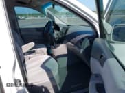 ✅ 2008 Kia Sedona LX • VIN: KNDMB233X86229923 • Lot: 42629466. Wystawiony na IAAI z przebiegiem 103 961 mil. Bezpłatny archiwum sprzedaży aukcyjnych z USA i szczegółowy raport historii pojazdu na DreamBid. Zdjęcie 5.