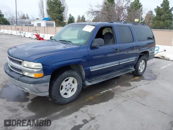 ✅ 2002 Chevrolet Suburban LS • VIN: 1GNEC16T72J325186 • Лот: 41597317. Опубликован ранее на IAAI с пробегом 235 713 миль. Бесплатный доступ к архиву аукционных продаж из США и подробный отчёт об истории автомобиля на DreamBid. Изображение 2.