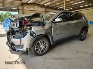 ✅ 2019 Jeep Compass Latitude • VIN: 3C4NJCBB4KT730650 • Lot: 68574815. Wystawiony na Copart z przebiegiem 64 868 mil. Bezpłatny archiwum sprzedaży aukcyjnych z USA i szczegółowy raport historii pojazdu na DreamBid. Zdjęcie 1.