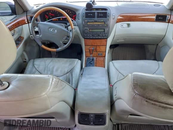 ✅ 2001 Lexus LS 430 • VIN: JTHBN30F010033628 • Lot: 85443795. Listed on Copart with 234,947 mi. Free auction sales archive from the USA and detailed vehicle history report at DreamBid. Image 8.