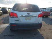 ✅ 2012 Kia Sorento LX • VIN: 5XYKT3A1XCG273227 • Lot: 43086955. Listed on IAAI with 106,630 mi. Free auction sales archive from the USA and detailed vehicle history report at DreamBid. Image 16.