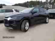 2021 Chevrolet Blazer LT z VIN 3GNKBHR4XMS587045, wystawiony jako Copart lot #47897864 z przebiegiem 105 467 mil mil oraz . Historia ofert i sprzedaży dostępna na DreamBid. Obrazek 1.