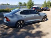 ✅ 2024 Volvo S60 Ultimate Dark Theme • VIN: 7JRH60FM4RG295573 • Lot: 69196995. Listed on Copart with 33,997 mi. Free auction sales archive from the USA and detailed vehicle history report at DreamBid. Image 3.