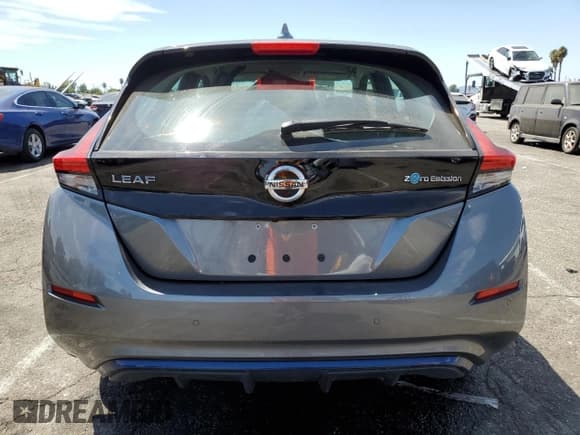 ✅ 2020 Nissan LEAF S • VIN: 1N4AZ1BP2LC309794 • Lot: 69807075. Listed on Copart with 46,677 mi. Free auction sales archive from the USA and detailed vehicle history report at DreamBid. Image 6.