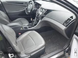 ✅ 2013 Hyundai Sonata SE • VIN: 5NPEC4AC1DH609278 • Лот: 43578215. Опубликован ранее на IAAI с пробегом 172 813 миль. Бесплатный доступ к архиву аукционных продаж из США и подробный отчёт об истории автомобиля на DreamBid. Изображение 5.