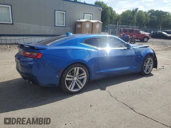 2016 Chevrolet Camaro 2SS z VIN 1G1FG1R71G0131114, wystawiony jako Copart lot #69087245 z przebiegiem 52 499 mil mil oraz Szkoda całkowita • Salvage title. Historia ofert i sprzedaży dostępna na DreamBid. Obrazek 3.
