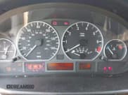 ✅ 2005 BMW 3 Series 330i • VIN: WBAEV53485KM41046 • Lot: 42469236. Wystawiony na IAAI z przebiegiem 150 503 mil. Bezpłatny archiwum sprzedaży aukcyjnych z USA i szczegółowy raport historii pojazdu na DreamBid. Zdjęcie 7.