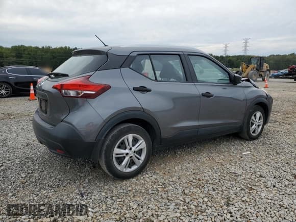 ✅ 2019 Nissan Kicks S • VIN: 3N1CP5CU0KL510829 • Lot: 87210795. Wystawiony na Copart z przebiegiem 32 764 mil. Bezpłatny archiwum sprzedaży aukcyjnych z USA i szczegółowy raport historii pojazdu na DreamBid. Zdjęcie 3.
