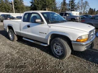 ✅ 2001 Dodge Dakota Sport • VIN: 1B7GG22N71S303684 • Lot: 52167635. Wystawiony na Copart z przebiegiem 151 354 mil. Bezpłatny archiwum sprzedaży aukcyjnych z USA i szczegółowy raport historii pojazdu na DreamBid. Zdjęcie 4.