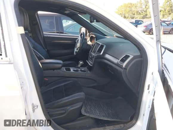 ✅ 2018 Jeep Grand Cherokee Altitude • VIN: 1C4RJEAG8JC438567 • Lot: 43168970. Listed on IAAI with 72,067 mi. Free auction sales archive from the USA and detailed vehicle history report at DreamBid. Image 5.