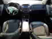 ✅ 2013 Hyundai Tucson GLS • VIN: KM8JUCAC5DU739345 • Lot: 71053304. Wystawiony na Copart z przebiegiem 102 797 mil mil. Skorzystaj z bezpłatnego archiwum sprzedaży aukcyjnych z USA i zobacz szczegółowy raport historii pojazdu na DreamBid. Zdjęcie 8.