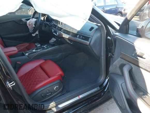 ✅ 2018 Audi S4 Prestige • VIN: WAUC4BF41JA095958 • Lot: 43478872. Listed on IAAI with 41,530 mi. Free auction sales archive from the USA and detailed vehicle history report at DreamBid. Image 5.