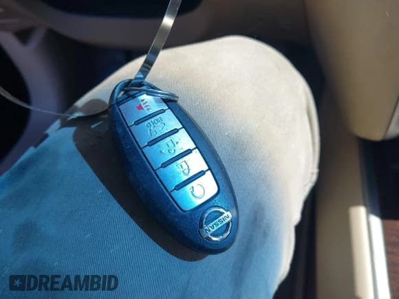 ✅ 2015 Nissan Pathfinder SV • VIN: 5N1AR2MN9FC624202 • Lot: 43499725. Listed on IAAI with 105,899 mi. Free auction sales archive from the USA and detailed vehicle history report at DreamBid. Image 11.