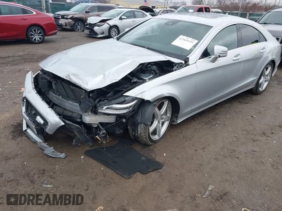 ✅ 2014 Mercedes-Benz CLS 550 • VIN: WDDLJ9BB9EA099809 • Lot: 41565193. Listed on IAAI with 61,768 mi. Free auction sales archive from the USA and detailed vehicle history report at DreamBid. Image 17.