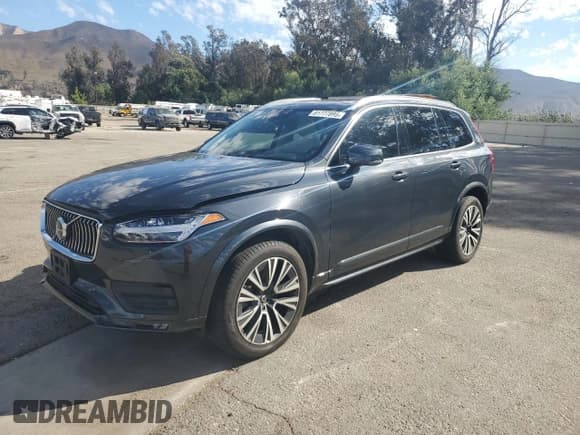 ✅ 2021 Volvo XC90 Momentum • VIN: YV4102CK5M1678320 • Лот: 81777895. Опубликован ранее на Copart с пробегом 93 963 миль. Бесплатный доступ к архиву аукционных продаж из США и подробный отчёт об истории автомобиля на DreamBid. Изображение 1.