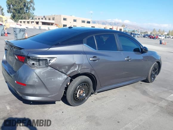 ✅ 2023 Nissan Sentra SR • VIN: 3N1AB8DV8PY221688 • Лот: 43194655. Опубликован ранее на IAAI с пробегом 34 066 миль. Бесплатный доступ к архиву аукционных продаж из США и подробный отчёт об истории автомобиля на DreamBid. Изображение 4.