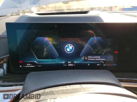 ✅ 2025 BMW X5 xDrive40i • VIN: 5UX23EU08S9Z52216 • Lot: 93233955. Listed on Copart with 20,852 mi. Free auction sales archive from the USA and detailed vehicle history report at DreamBid. Image 9.