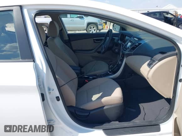 2016 Hyundai Elantra SE с VIN 5NPDH4AE3GH699634, выставлен на аукционе IAAI как лот 43354172 с пробегом 60 590 миль миль и . История ставок и продаж доступна на DreamBid. Изображение 5.