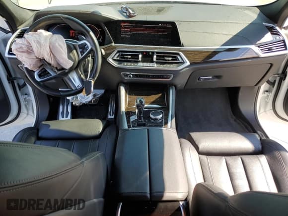 ✅ 2020 BMW X6 sDrive40i • VIN: 5UXCY4C0XL9D04611 • Лот: 84932485. Опубликован ранее на Copart с пробегом 36 997 миль. Бесплатный доступ к архиву аукционных продаж из США и подробный отчёт об истории автомобиля на DreamBid. Изображение 8.