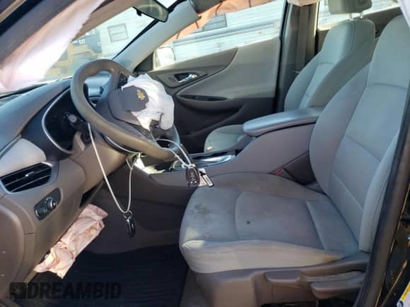 2018 Chevrolet Malibu LS с VIN 1G1ZB5ST7JF279069, выставлен на аукционе Copart как лот 74306103 с пробегом 78 204 миль миль и Списание • Salvage title. История ставок и продаж доступна на DreamBid. Изображение 7.