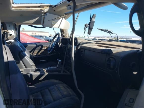 ✅ 2006 Hummer H2 • VIN: 5GRGN23U26H109157 • Lot: 43598889. Wystawiony na IAAI z przebiegiem Nie podano. Bezpłatny archiwum sprzedaży aukcyjnych z USA i szczegółowy raport historii pojazdu na DreamBid. Zdjęcie 5.