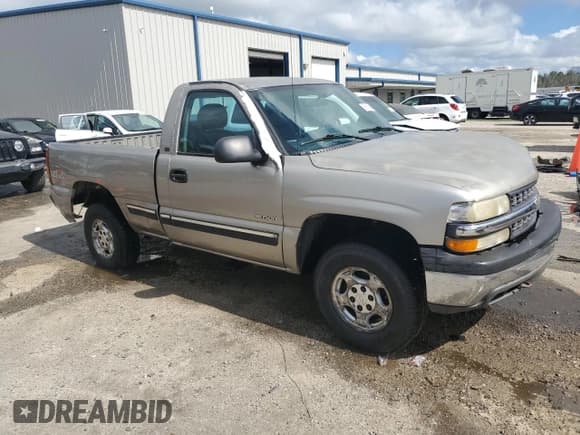 ✅ 2000 Chevrolet Silverado 1500 • VIN: 1GCEK14V1YZ341121 • Lot: 68651164. Listed on Copart with 216,689 mi. Free auction sales archive from the USA and detailed vehicle history report at DreamBid. Image 4.