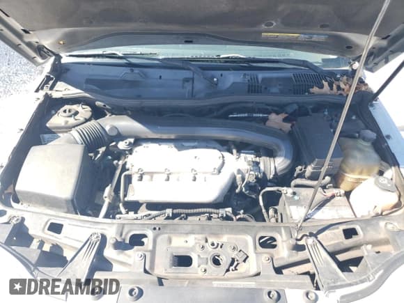 ✅ 2006 Saturn VUE • VIN: 5GZCZ53466S812347 • Lot: 45310355. Wystawiony na Copart z przebiegiem 238 696 mil. Bezpłatny archiwum sprzedaży aukcyjnych z USA i szczegółowy raport historii pojazdu na DreamBid. Zdjęcie 12.