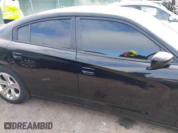 ✅ 2014 Dodge Charger RT • VIN: 2C3CDXCT4EH275099 • Lot: 40977562. Listed on IAAI with 109,889 mi. Free auction sales archive from the USA and detailed vehicle history report at DreamBid. Image 14.