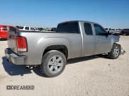 ✅ 2013 GMC Sierra 1500 SLE • VIN: 1GTR1VE05DZ352678 • Лот: 91937055. Опубликован ранее на Copart с пробегом 138 338 миль. Бесплатный доступ к архиву аукционных продаж из США и подробный отчёт об истории автомобиля на DreamBid. Изображение 3.