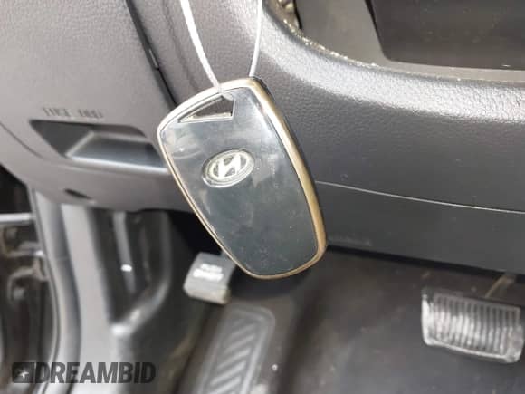 2013 Hyundai Santa Fe Sport z VIN 5XYZW3LA4DG025009, wystawiony jako IAAI lot #42455661 z przebiegiem 119 978 mil mil oraz . Historia ofert i sprzedaży dostępna na DreamBid. Obrazek 11.