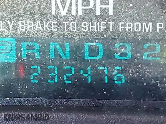 ✅ 2001 Chevrolet Silverado 1500 LS • VIN: 2GCEC19VX11142637 • Lot: 43633573. Listed on IAAI with 232,476 mi. Free auction sales archive from the USA and detailed vehicle history report at DreamBid. Image 15.