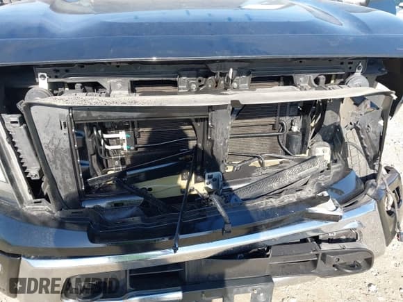 ✅ 2020 Nissan Titan Pro-4X • VIN: 1N6AA1ED1LN512132 • Lot: 43687444. Listed on IAAI with 57,880 mi. Free auction sales archive from the USA and detailed vehicle history report at DreamBid. Image 6.