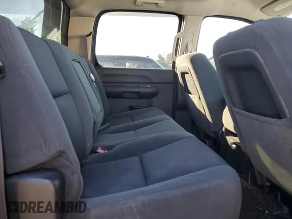 ✅ 2009 Chevrolet Silverado 2500HD LT • VIN: 1GCHK53K89F175758 • Lot: 93044395. Listed on Copart with 156,170 mi. Free auction sales archive from the USA and detailed vehicle history report at DreamBid. Image 10.