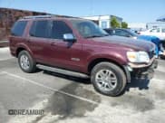 ✅ 2006 Ford Explorer Limited • VIN: 1FMEU75886UB04797 • Lot: 69309485. Wystawiony na Copart z przebiegiem 157 794 mil. Bezpłatny archiwum sprzedaży aukcyjnych z USA i szczegółowy raport historii pojazdu na DreamBid. Zdjęcie 4.