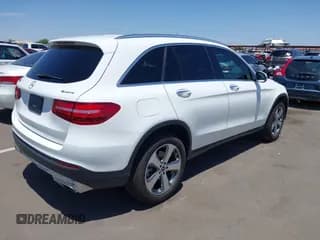 ✅ 2019 Mercedes-Benz GLC 300 • VIN: WDC0G4KB1KV165833 • Lot: 42685218. Wystawiony na IAAI z przebiegiem 47 721 mil. Bezpłatny archiwum sprzedaży aukcyjnych z USA i szczegółowy raport historii pojazdu na DreamBid. Zdjęcie 4.