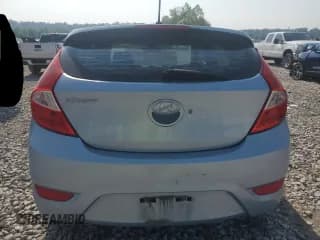 ✅ 2013 Hyundai Accent SE • VIN: KMHCU5AE1DU121672 • Лот: 69457574. Опубликован ранее на Copart с пробегом 151 227 миль. Бесплатный доступ к архиву аукционных продаж из США и подробный отчёт об истории автомобиля на DreamBid. Изображение 6.