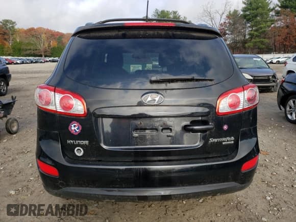 ✅ 2011 Hyundai Santa Fe SE • VIN: 5XYZHDAG5BG075485 • Lot: 78795724. Listed on Copart with 208,862 mi. Free auction sales archive from the USA and detailed vehicle history report at DreamBid. Image 6.
