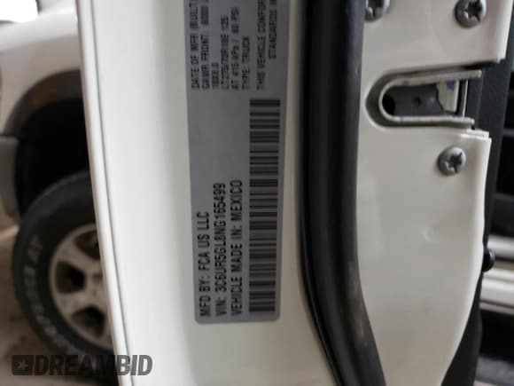 ✅ 2022 Ram 2500 Longhorn • VIN: 3C6UR5GL8NG165499 • Lot: 77813584. Wystawiony na Copart z przebiegiem 49 443 mil. Bezpłatny archiwum sprzedaży aukcyjnych z USA i szczegółowy raport historii pojazdu na DreamBid. Zdjęcie 13.