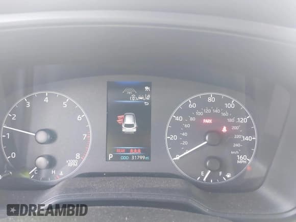 ✅ 2024 Toyota Corolla Cross L • VIN: 7MUAAABG4RV084390 • Lot: 42282541. Listed on IAAI with 31,799 mi. Free auction sales archive from the USA and detailed vehicle history report at DreamBid. Image 7.