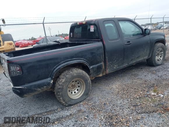 ✅ 2004 Chevrolet Colorado LS Z85 • VIN: 1GCCS198648176029 • Лот: 41269418. Опубликован ранее на IAAI с пробегом 198 985 миль. Бесплатный доступ к архиву аукционных продаж из США и подробный отчёт об истории автомобиля на DreamBid. Изображение 4.