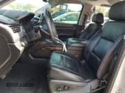 ✅ 2019 Chevrolet Tahoe LT • VIN: 1GNSKBKC1KR395673 • Lot: 56041725. Listed on Copart with 59,766 mi. Free auction sales archive from the USA and detailed vehicle history report at DreamBid. Image 7.