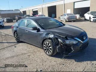 ✅ 2018 Nissan Altima S • VIN: 1N4AL3APXJC202648 • Лот: 42628634. Опубликован ранее на IAAI с пробегом 129 601 миль. Бесплатный доступ к архиву аукционных продаж из США и подробный отчёт об истории автомобиля на DreamBid. Изображение 1.