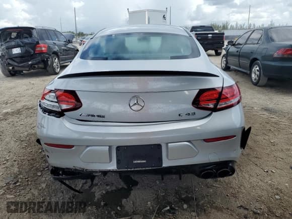 ✅ 2020 Mercedes-Benz C 43 AMG • VIN: W1KWJ6EB0LG027821 • Lot: 60077765. Wystawiony na Copart z przebiegiem 35 016 mil. Bezpłatny archiwum sprzedaży aukcyjnych z USA i szczegółowy raport historii pojazdu na DreamBid. Zdjęcie 6.
