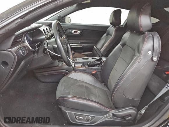 ✅ 2019 Ford Mustang GT Premium • VIN: 1FA6P8CF8K5143987 • Lot: 91817505. Listed on Copart with 48,756 mi. Free auction sales archive from the USA and detailed vehicle history report at DreamBid. Image 7.