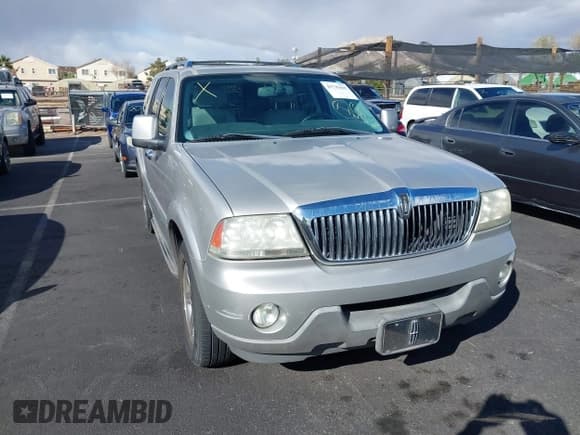 ✅ 2005 Lincoln Aviator • VIN: 5LMEU68HX5ZJ28331 • Lot: 41739405. Listed on IAAI with 198,194 mi. Free auction sales archive from the USA and detailed vehicle history report at DreamBid. Image 6.